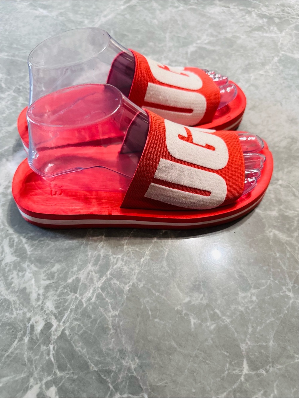 UGG Women's Orange Recovery Slide Size 7-8 - Picture 2 of 4